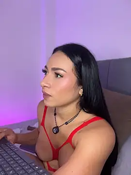AlessFiore - tsunami squirt in your face