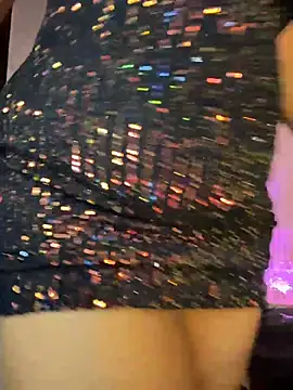 DevineDevilQueen - Creammmm on my BoobieS