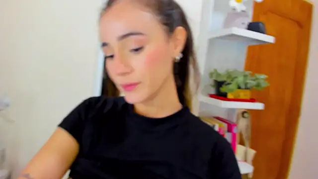 Emmadossantos - sexy dance in topples