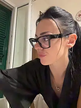 Alibi_room - Spogliarello e… ✌🏻💦+ LT hot video