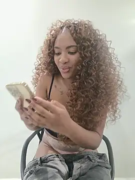 Angel_preta - Tirar o short