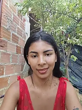 Chaparritahot99 - Man touches my breasts in the street