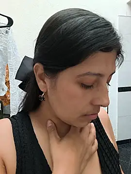 Antonella_SW1 - FUCKING ME WITH MY FRIEND (HARD) 😈🔥🫦