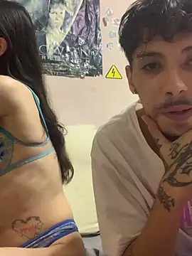 Hardsexoduro - Chupo de rodillas
