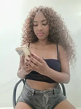 Angel_preta - Tirar o short