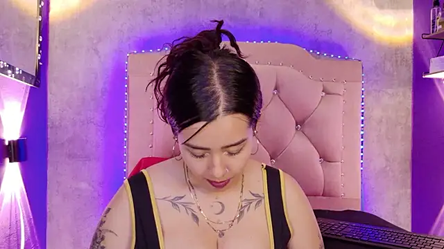 Mia_lopez_1 - doggy style + heels+ slap assx3