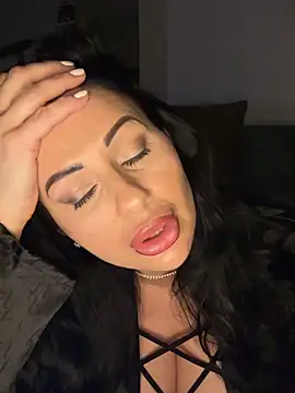 IRISWHITE17 - My toys nota working🤣,hand control 💦