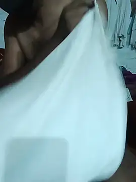 Indiansexycouple2