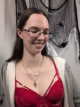 MrsCrazy18 - Show and massage my Boobs🥵