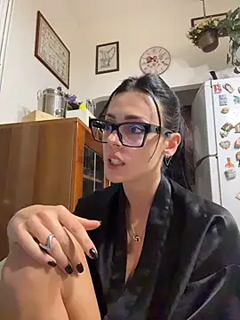 Alibi_room - Spogliarello e… ✌🏻💦+ LT hot video
