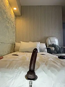 Marianna_uzcategui - ride torso + cum show