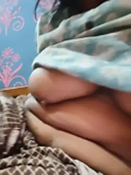 Ass_big_girl - Ass fingering
