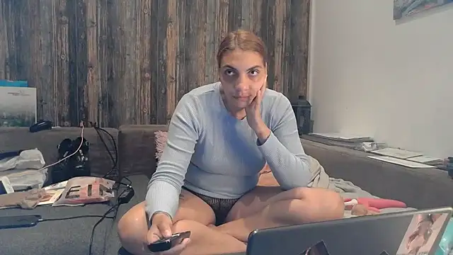MilaHaseundRoger - 2 Free Clips