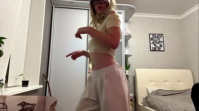 LatishaKrauel