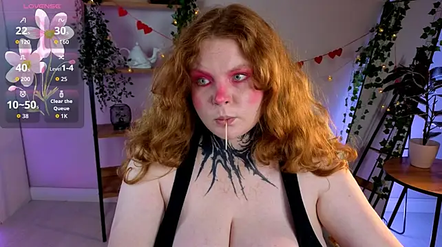 Cassie_xKiss - change clothes
