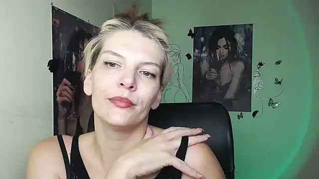 VanessaRey_