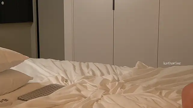 Kathariine - try to make me wet/creamy/cum 149 349