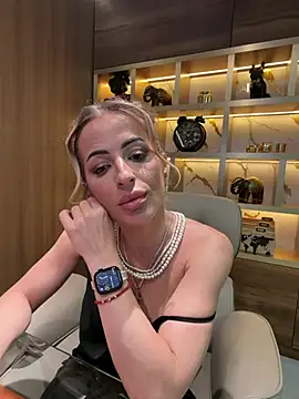 MissEmaDivine - make my legs shake in pleasure