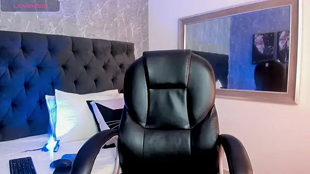 Isabella__vegaa - naked all with oil