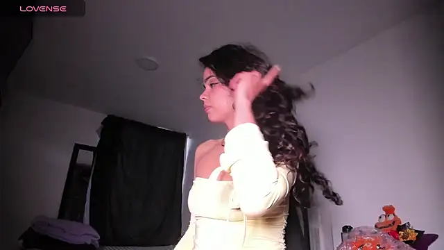 Ximena_xdiaz - squirting in your face