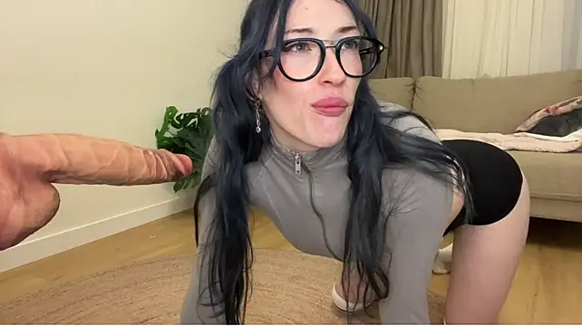 Kelly_Berry__ - slap my tits and pinch nipples