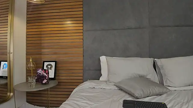 EllaSanz_ - Hi Ella🐆