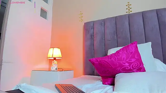 EmmaHearts_