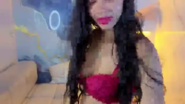 Emily_smith_t