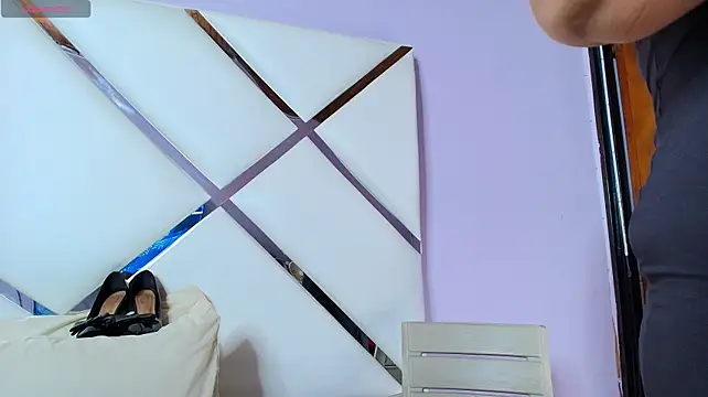 KikaDuque - 😏handjob with the dildo🔥