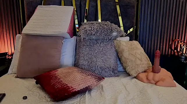 ScarletTorres - Doggy Style & Shake Ass
