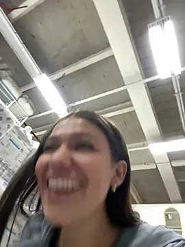 Alyshanon18 - BOOBS OUT 1MIN😱🥵