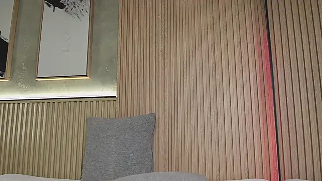 Ellette__ - Ride dildo