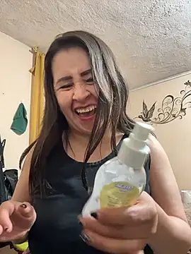 Latinfemale - make me naked/22 tks control lush x 1min
