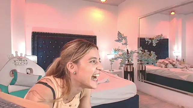 Juliieta_gray