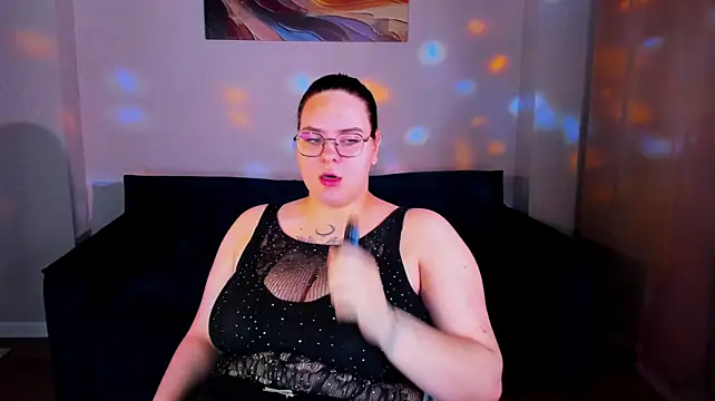 Kity_Mooree - take off my shorts