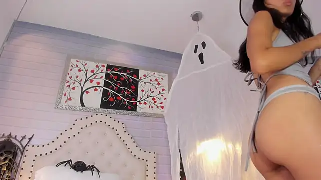 LolaSkinny - Blowjob potion 🕷️