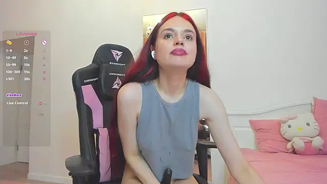 Lil_cassie - dildo in ASS