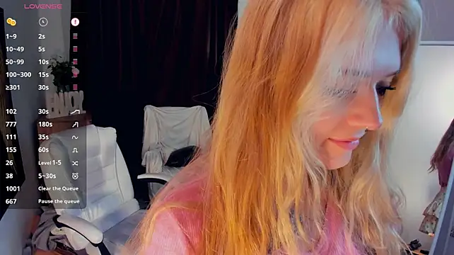 AleneHayek - Show my panties