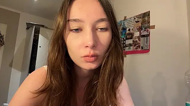 MarkettaChant - bikini show (up only)