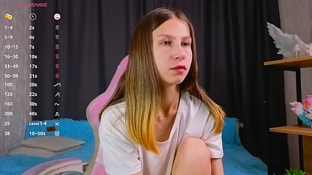 ChristiaHorde - Doggy + Spank my ass until it's red
