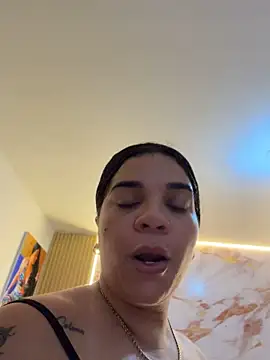 Siri_Luxx - FUCK PUSSY HARD NO MERCY