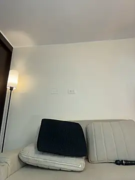 NataliaBuiles - It destroys my very strong pussy