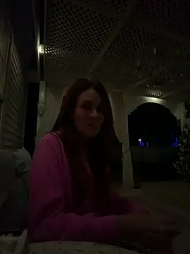 Laineylynn - Oil show