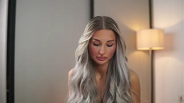 AvaShayy - undress mee