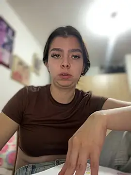 Cloew_Marz - Show and oil + Fingers in pussy