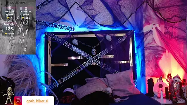 Bunny_O - SHOW ASS IN DOGGY + SPREAD ASS + ZOOM