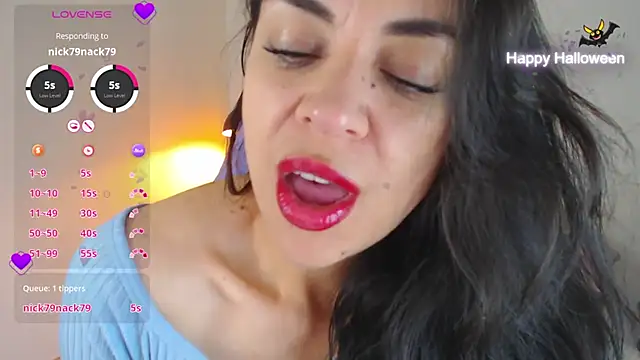 LATINGODDESS_X - Careless blowjob – Saliva on boobs