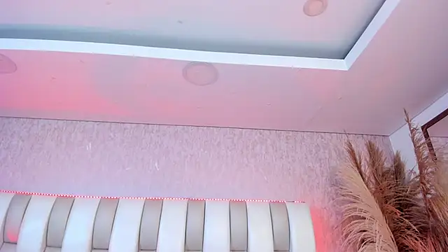 Amy__Adamss_ - boobs bouncing in your face 🤫