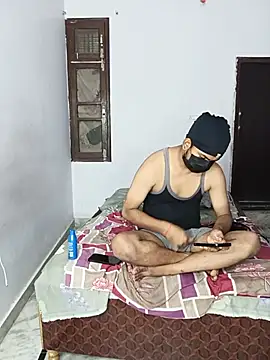 Curvy_Kavya