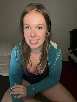 HannahMontana18 - moan 1min 💜